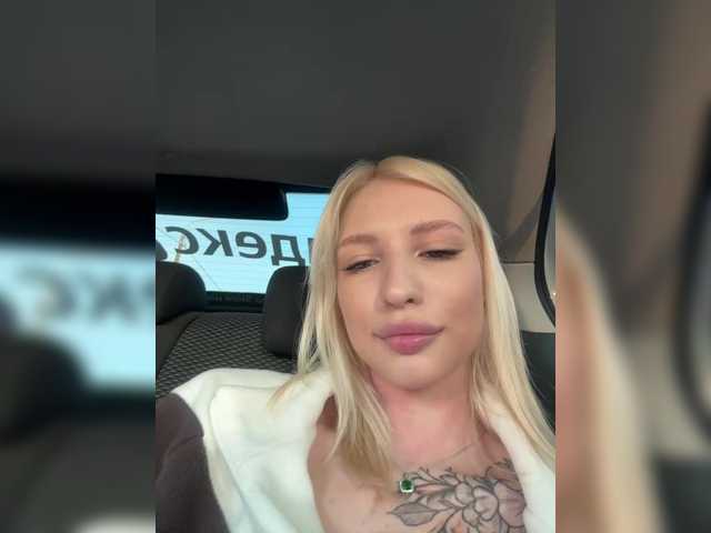 go to chat with Cristi-Candy