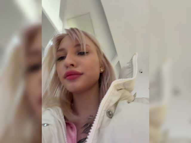 EwaBrown's BongaCams profile