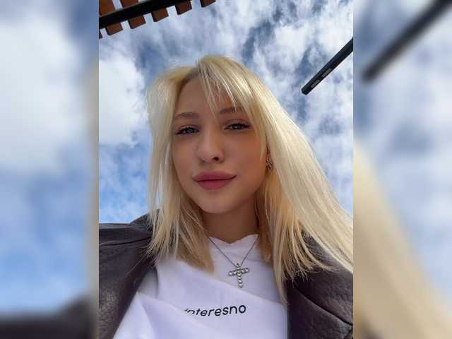 EwaBrown's BongaCams profile