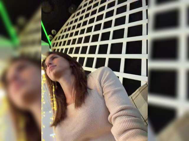 go to chat with --Eva-22--