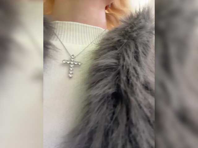 EwaBrown's BongaCams show and profile