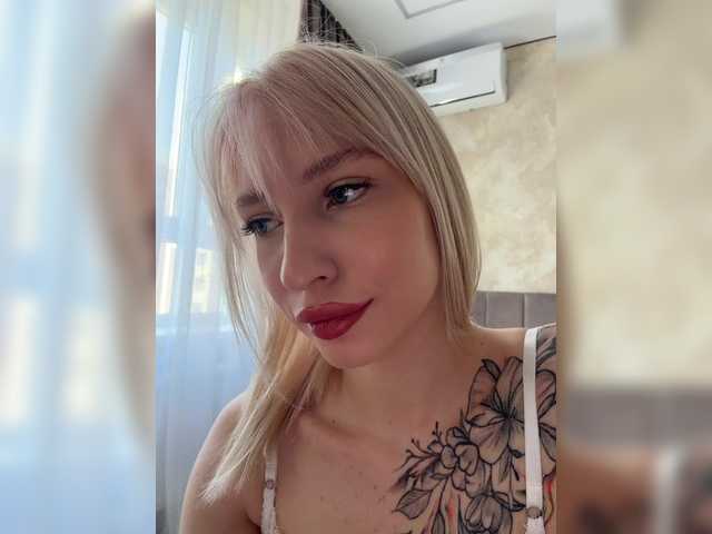 go to chat with Cristi-Candy