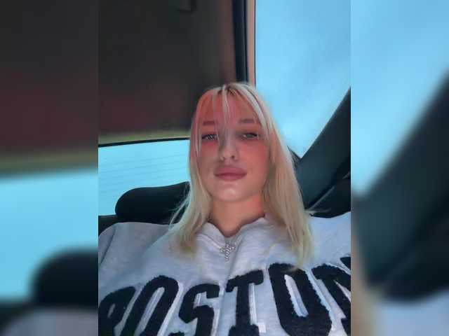 go to chat with Cristi-Candy