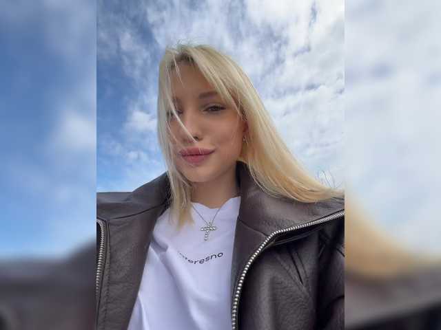 EwaBrown's BongaCams profile