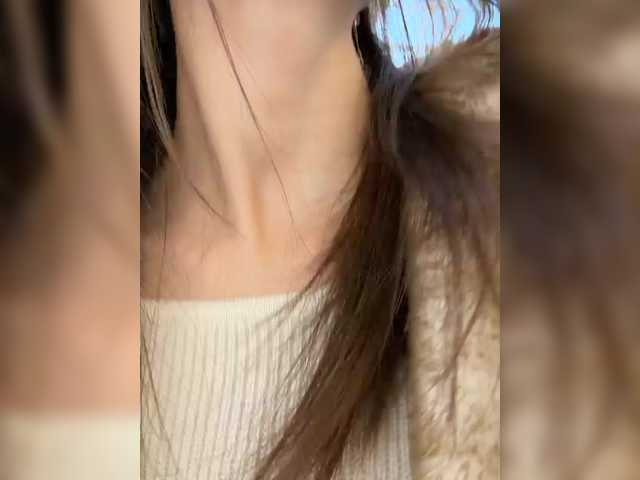 Sex chat gratuit in direct cu EwaBrown pe BongaCams