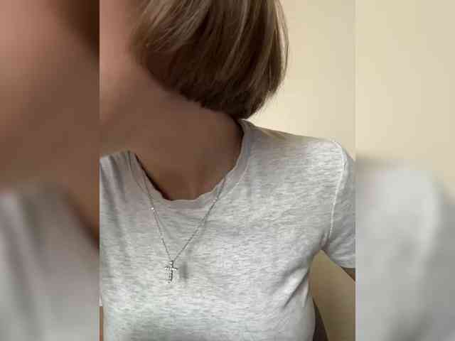 EwaBrown's webcam live show