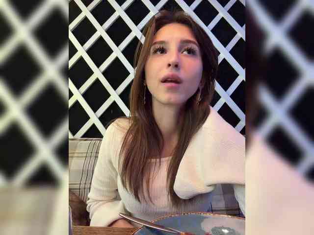 EwaBrown Live Webcam on BongaCams