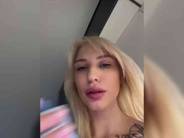 Cristi-Candy webcam