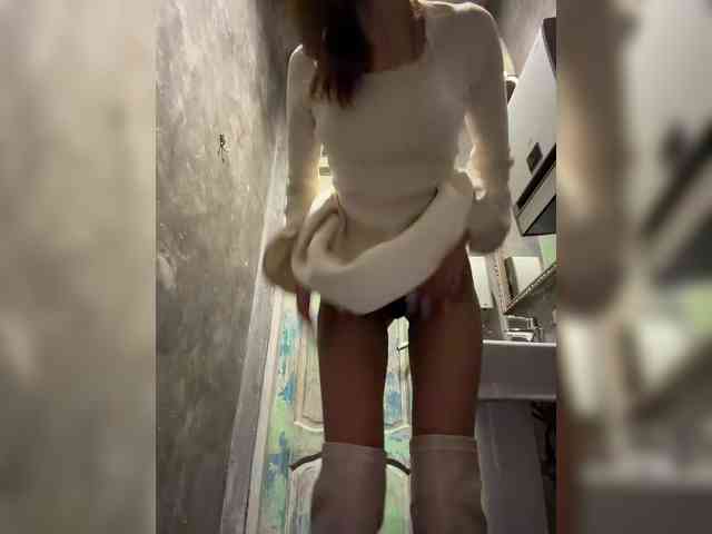 EwaBrown Live Webcam on BongaCams