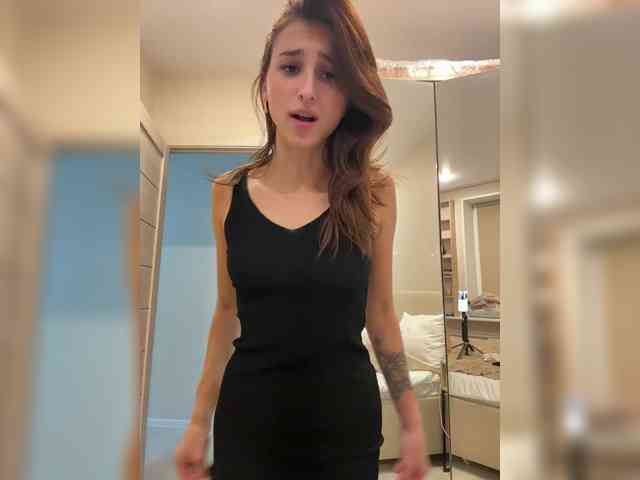 --Eva-22-- webcam