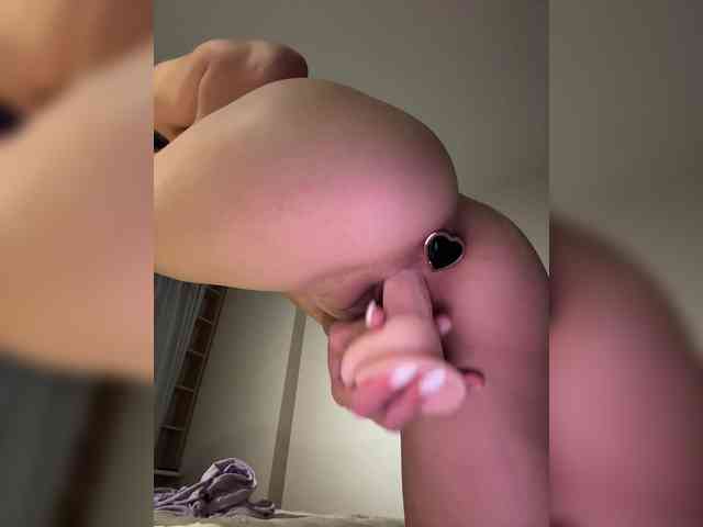 --Eva-22-- webcam