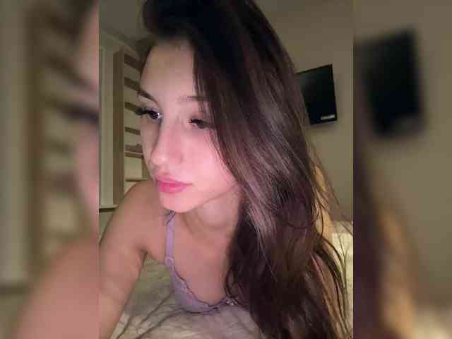 --Eva-22-- webcam