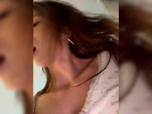EwaBrown's webcam live show