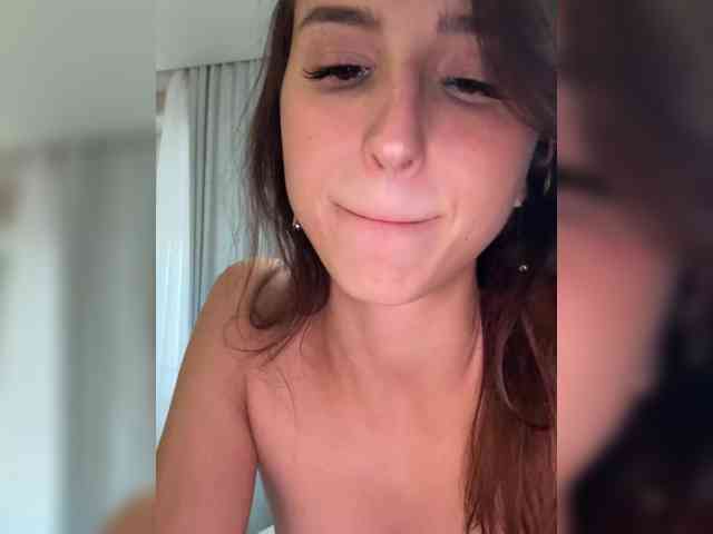 EwaBrown Live Webcam on BongaCams