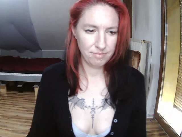 JudyAmazing webcam bongacams model stream image