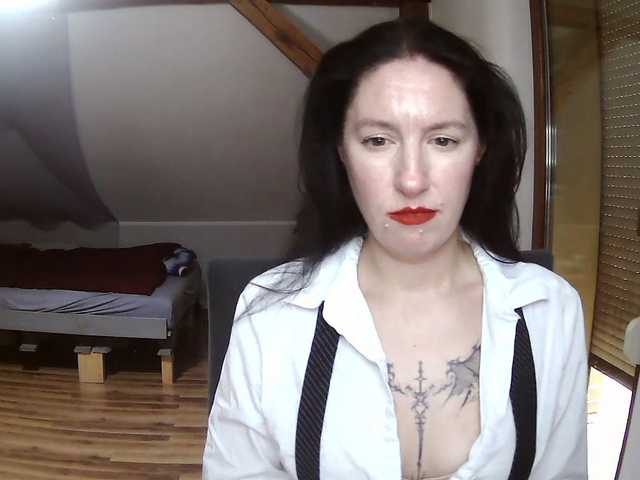 JudyAmazing webcam bongacams model stream image