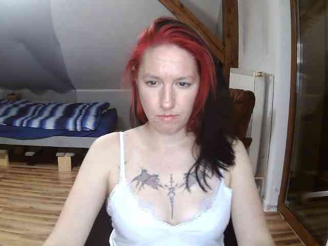JudyAmazing webcam