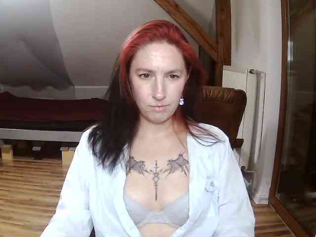 JudyAmazing webcam
