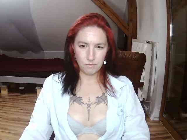 JudyAmazing webcam