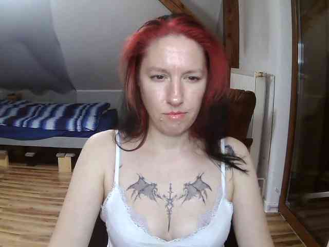 JudyAmazing webcam