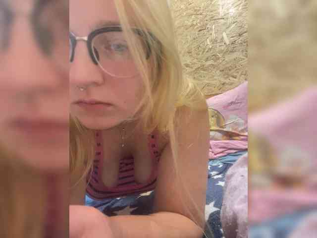 purplefoxy888 webcam