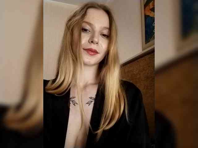1biscuit1 webcam