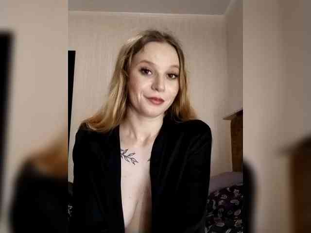 1biscuit1 webcam
