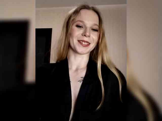 1biscuit1 webcam