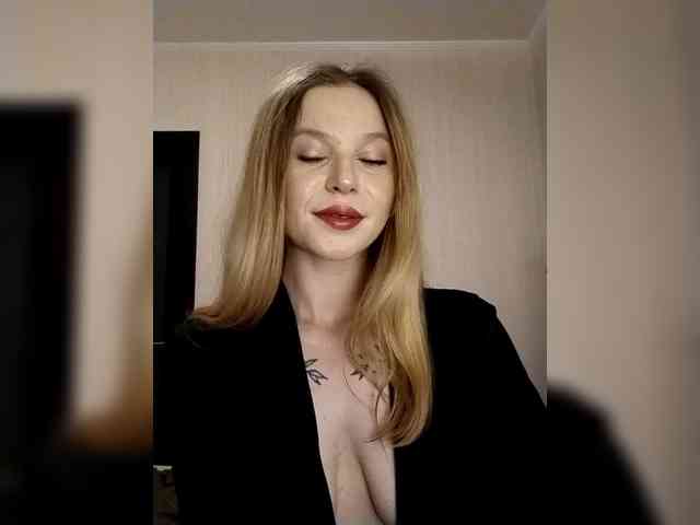 1biscuit1 webcam