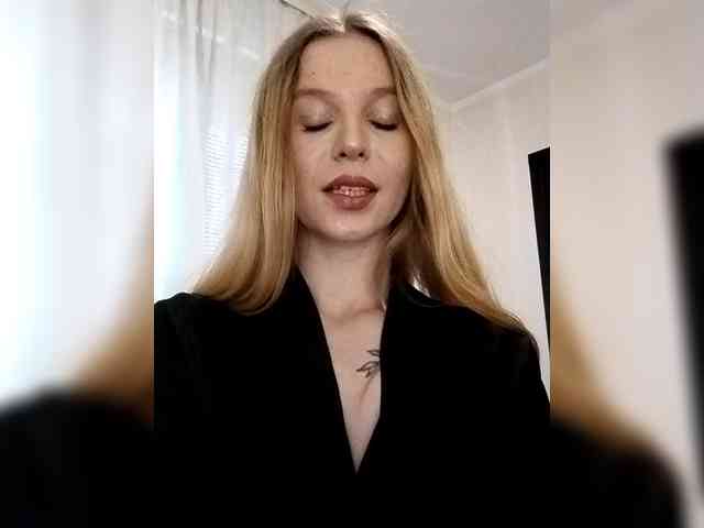 1biscuit1 webcam