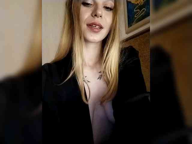 1biscuit1 webcam