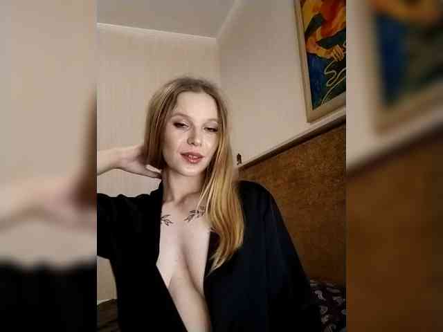 1biscuit1 webcam