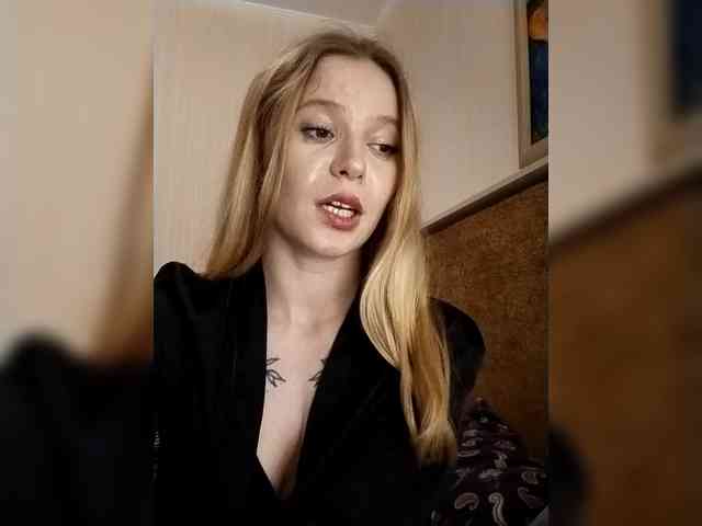 1biscuit1 webcam