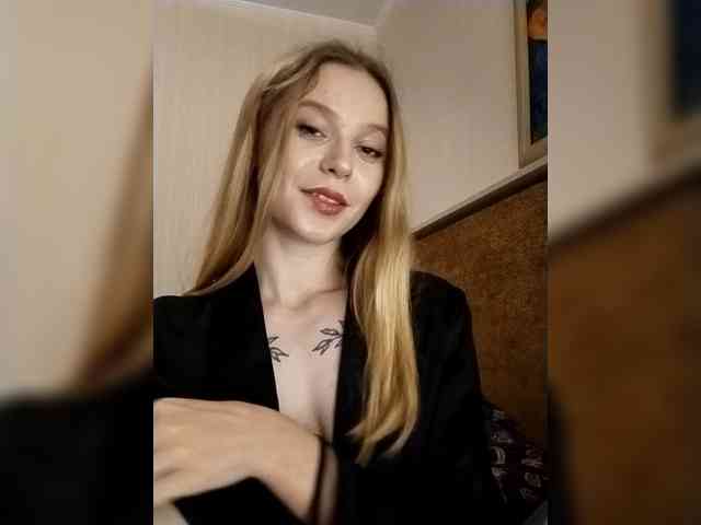 1biscuit1 webcam