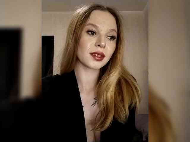 1biscuit1 webcam