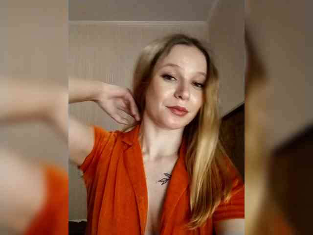 1biscuit1 Live Webcam on BongaCams