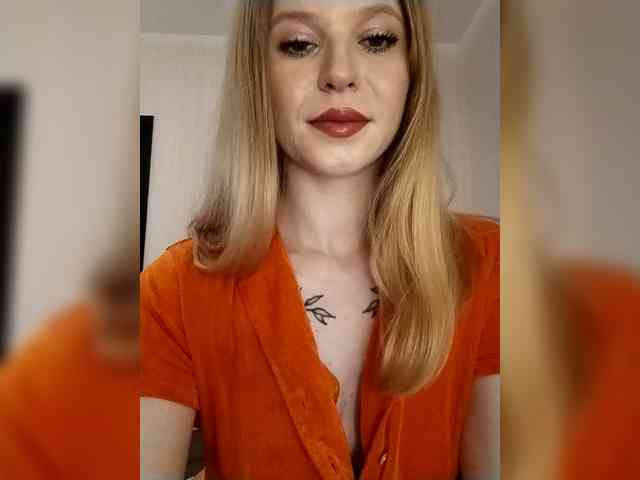 1biscuit1 webcam