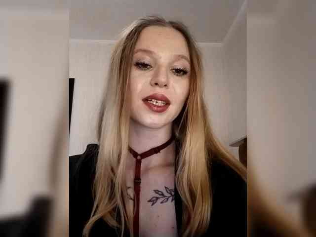 1biscuit1 webcam