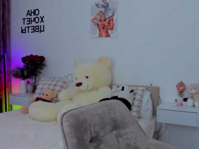 AlexaX7's BongaCams show and profile