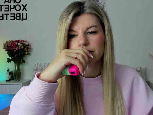 AlexaX7 webcam