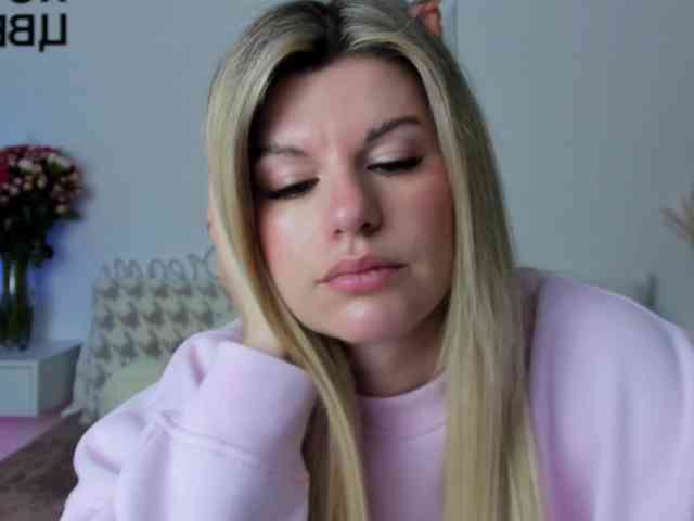 AlexaX7 webcam