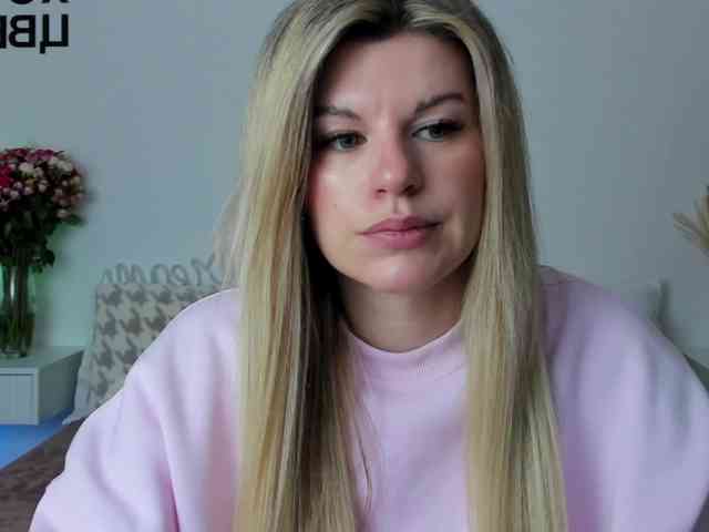 AlexaX7 webcam
