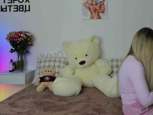 AlexaX7 webcam