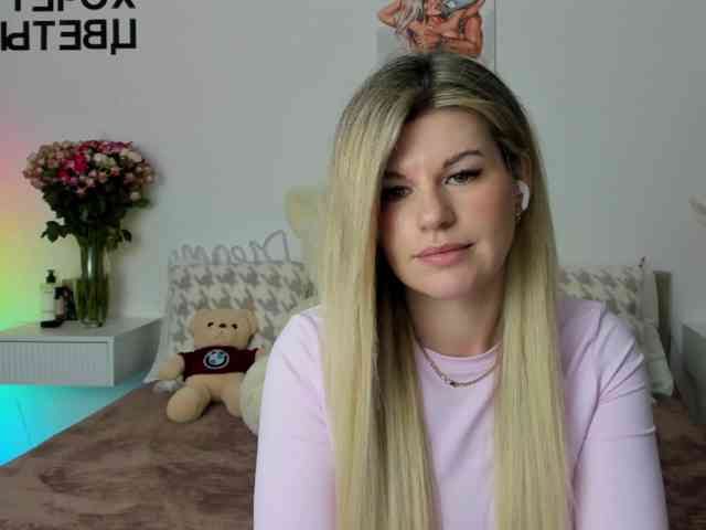 AlexaX7 webcam