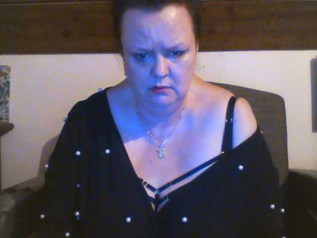 TiffanyAmore's BongaCams show and profile