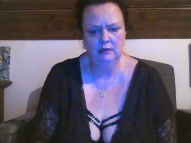 TiffanyAmore's BongaCams show and profile