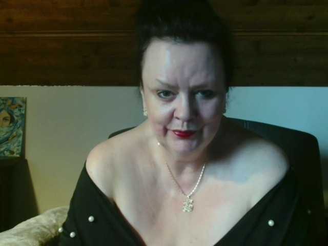 TiffanyAmore's BongaCams show and profile