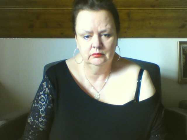 TiffanyAmore's BongaCams show and profile