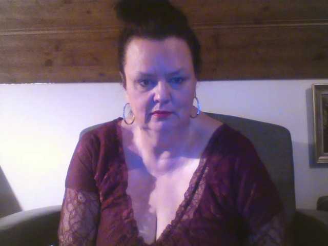 TiffanyAmore webcam bongacams model stream image