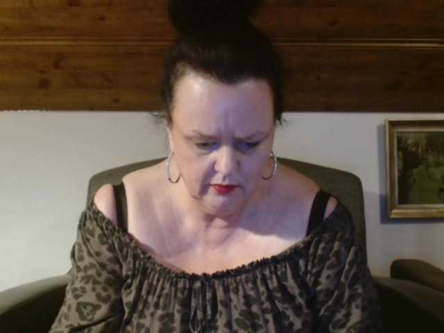 TiffanyAmore webcam bongacams model stream image